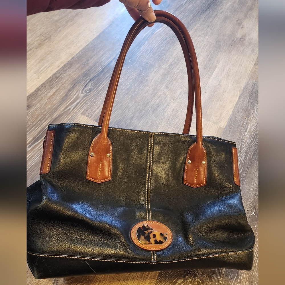Dooney & Bourke Shoulder Bag